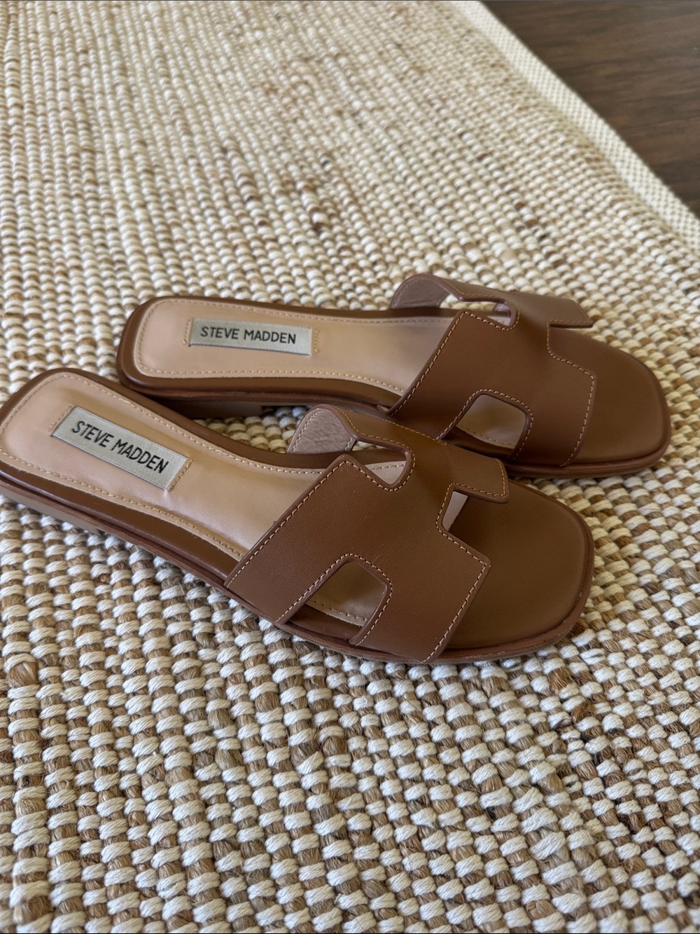 Steve Madden Hadyn Slide - Picture 3 of 4